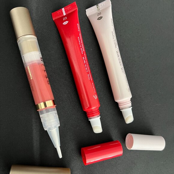 Four Lip Glosses (2x Clarins 1x e.l.f. 1x Stila) - Picture 3 of 7